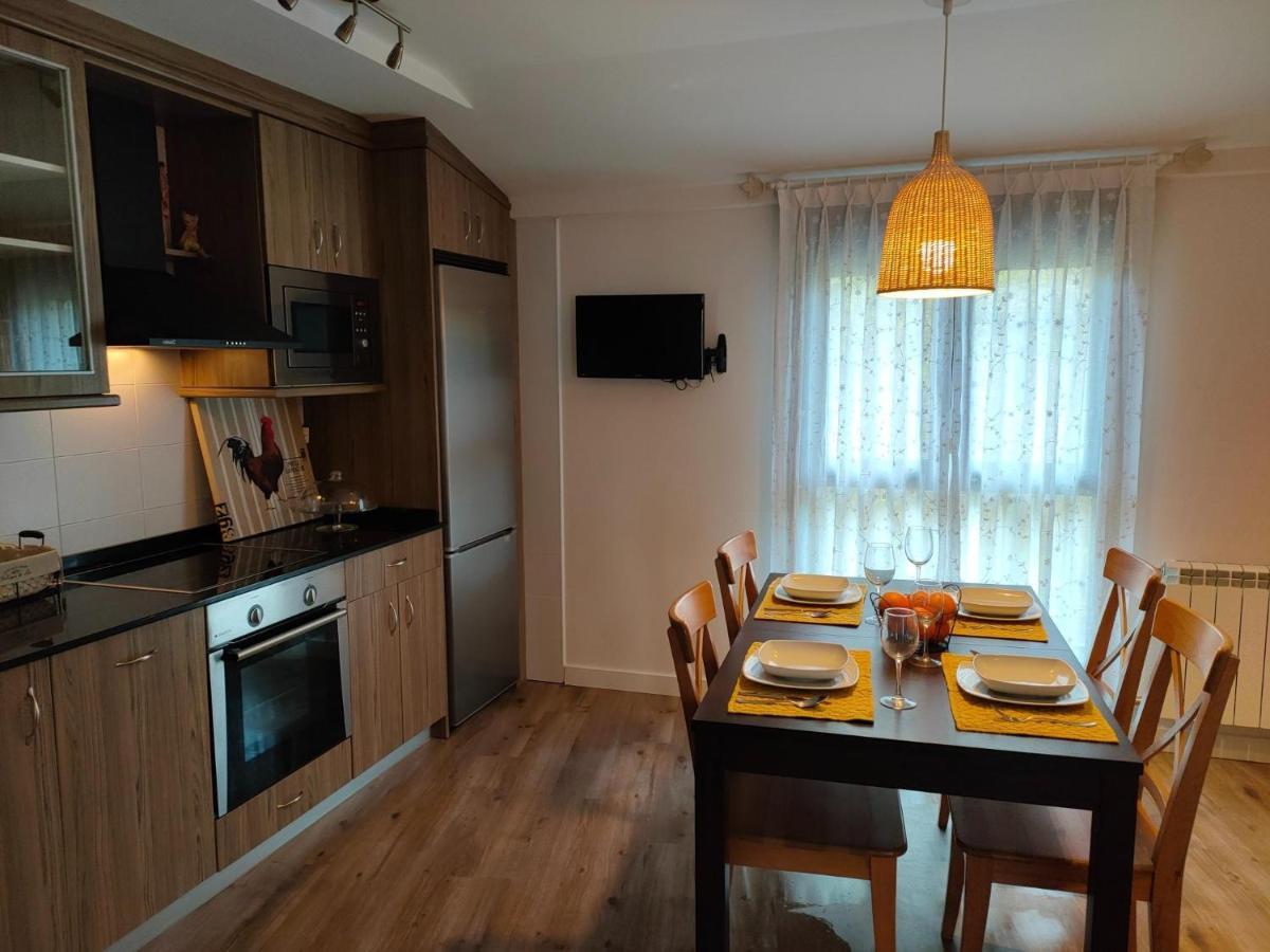 Apartamentos Antonia Cuzcurrita-Río Tirón Eksteriør bilde